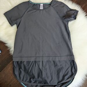 Ivivva Lululemon Grey Training Day Tshirt Size 12